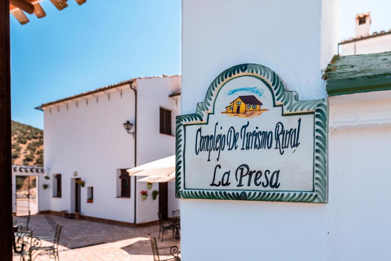 Cortijo La Presa Pension Priego de Córdoba Buitenkant foto